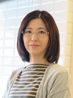 尾﨑　亜由美